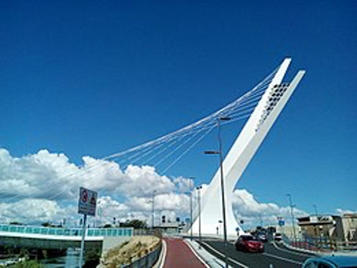 2 Bedrooms Appartement At Pescara 300 M Away From The Beach With Balcony And Wifi 외부 사진