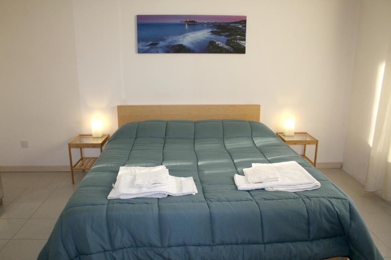 2 Bedrooms Appartement At Pescara 300 M Away From The Beach With Balcony And Wifi 외부 사진