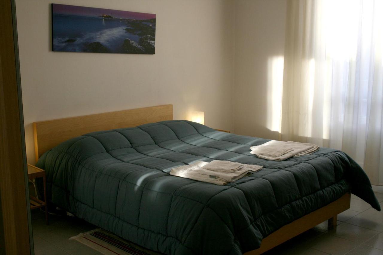 2 Bedrooms Appartement At Pescara 300 M Away From The Beach With Balcony And Wifi 외부 사진