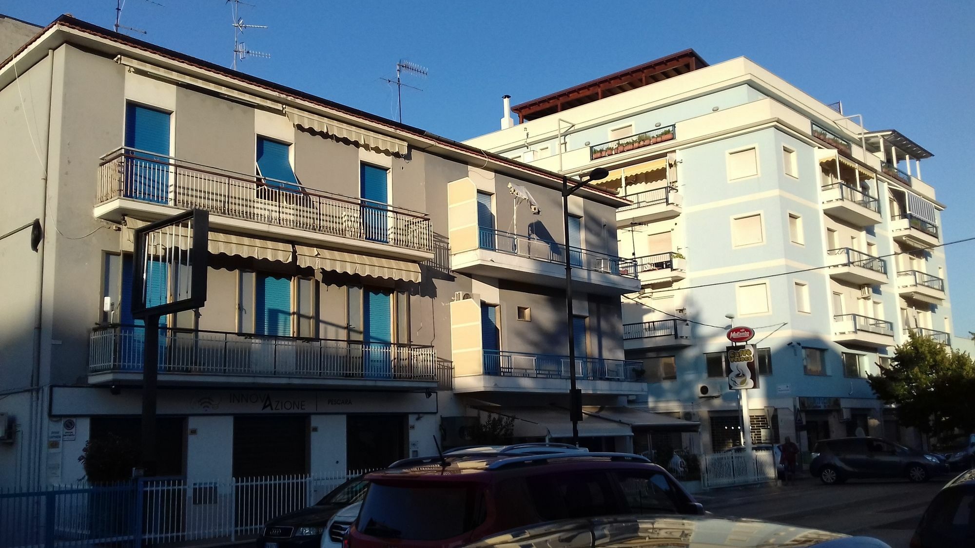 2 Bedrooms Appartement At Pescara 300 M Away From The Beach With Balcony And Wifi 외부 사진